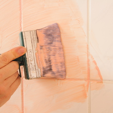 Comment peindre du carrelage dans sa maison à Mimizan? 